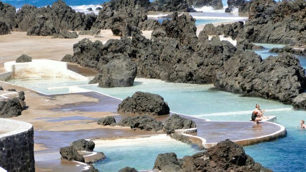 West Madeira Tour: Porto Moniz & Natural Pools
