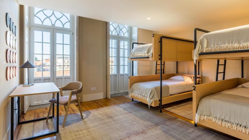 Хостел во Лисабон и Порто