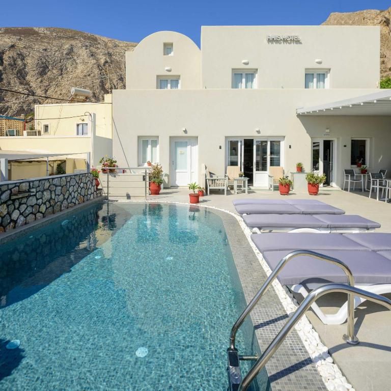 Akis Hotel