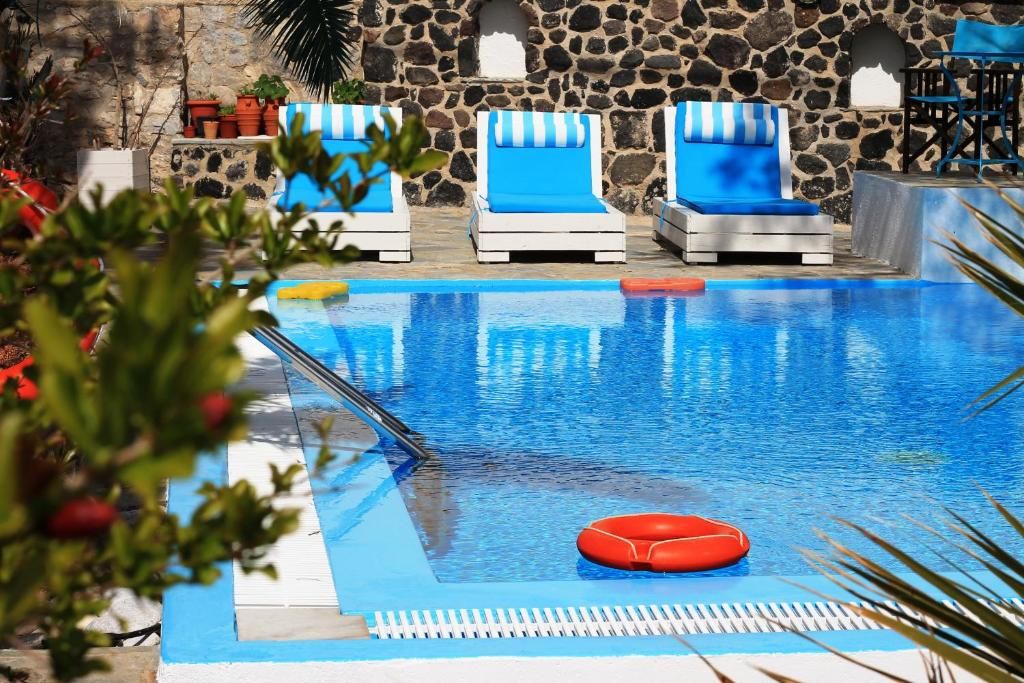 Evizoria Villas