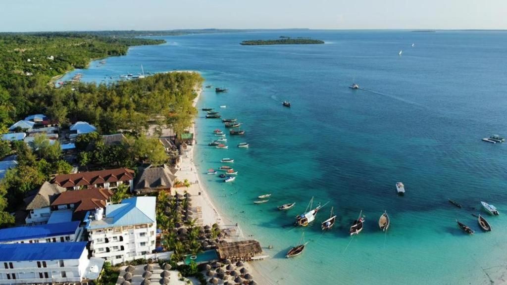 SunSeaBar Beach Resort