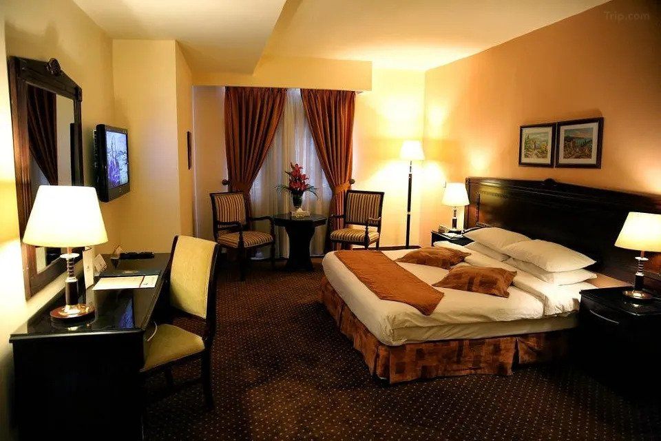 Al-Fanar Hotel