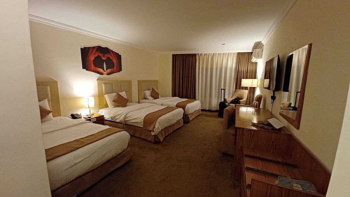 Silk Road Hotel