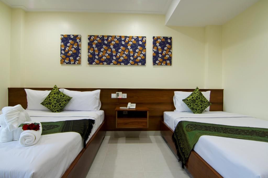 The Rose Emerald Hotel