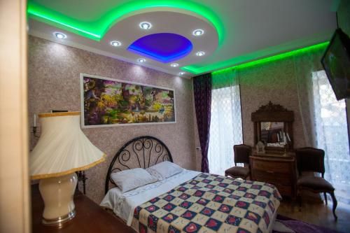 Хотел 3*