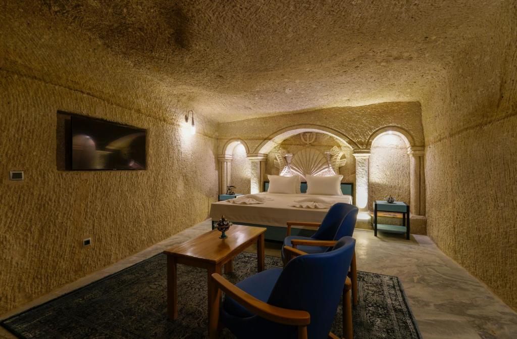 Niche Cave Hotel